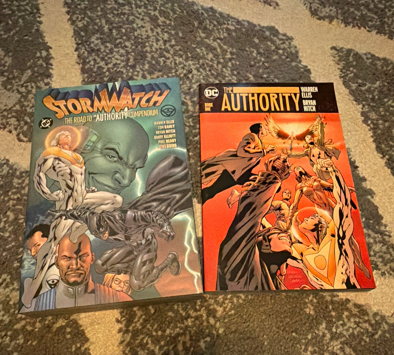 DC Stormwatch: Road to Authority Compendium & The Authority Book One Ellis