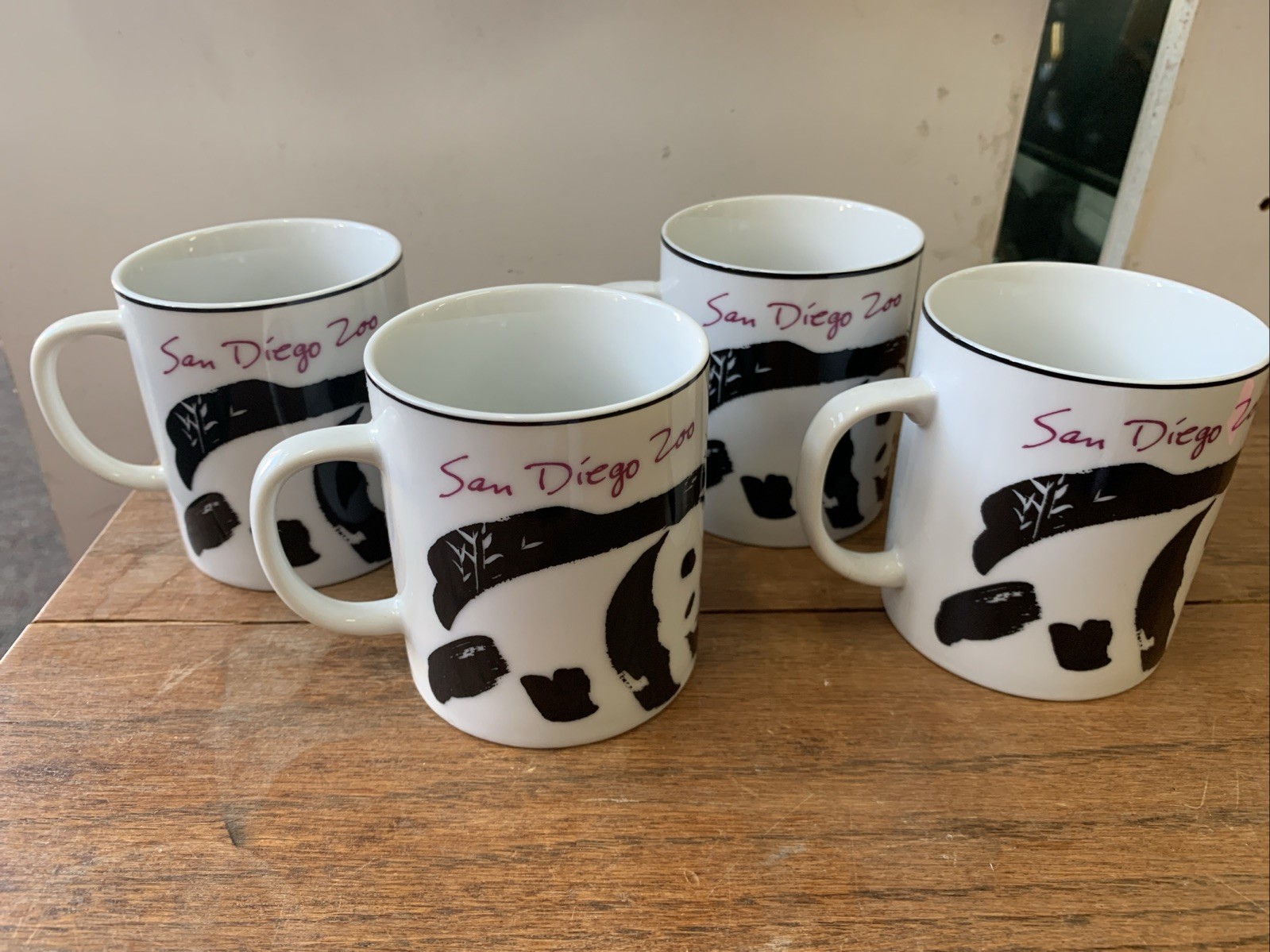 4 Vintage San Diego Zoo Giant Panda Coffee Tea Mugs Mug Animal