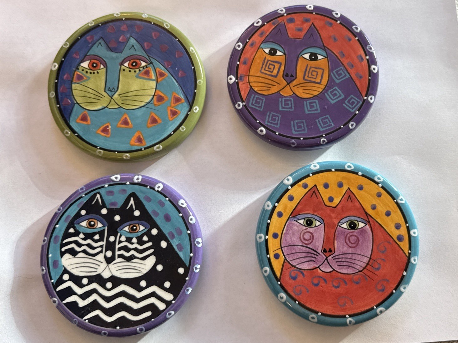 4 Vintage LAUREL BURCH Fantastic Feline Cat Face Coasters w/ Metal Stand Ganz
