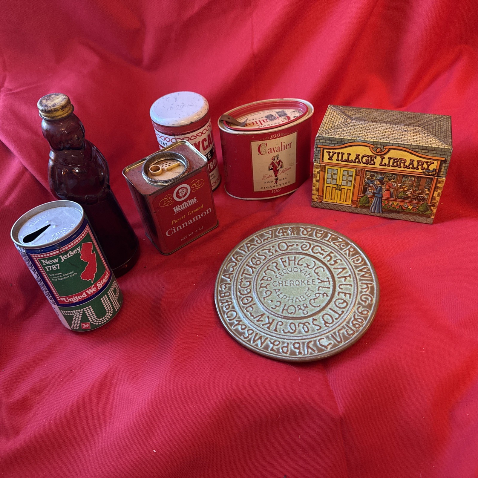 Vintage  lot of tins and pottery