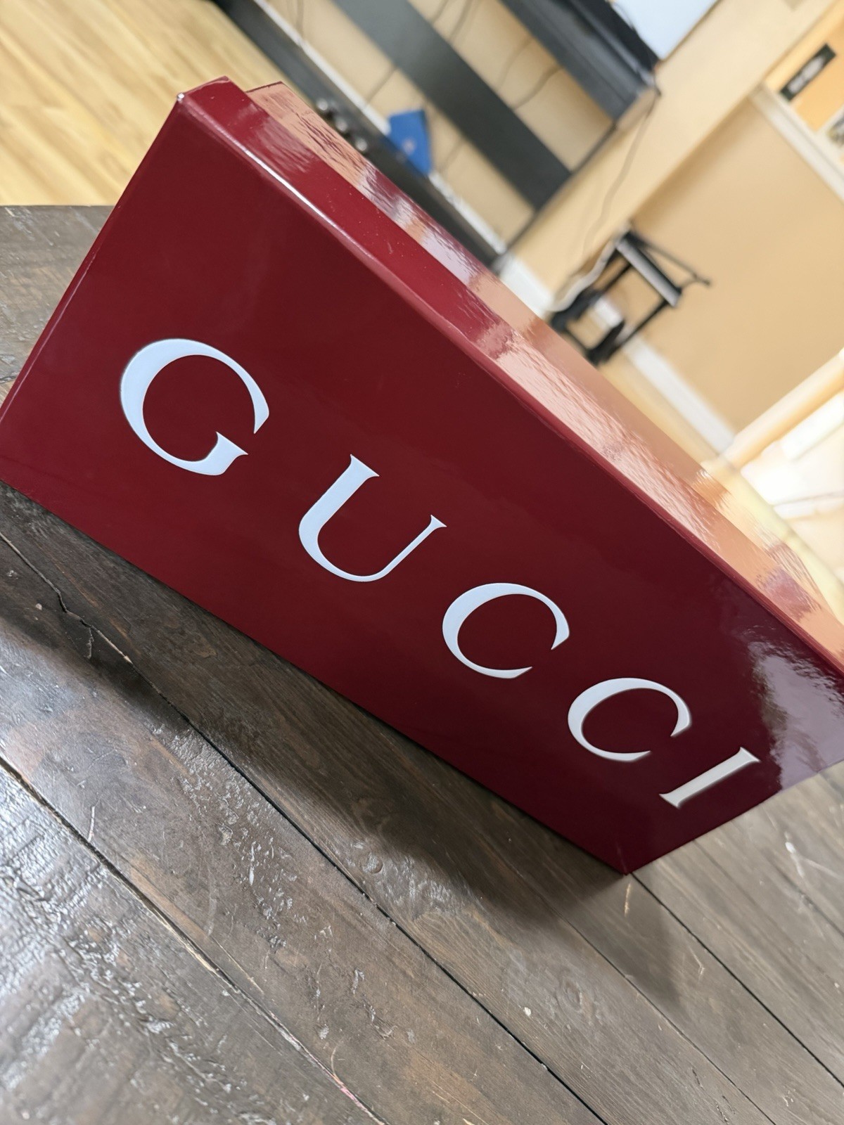 AUTHENTIC Gucci Red/White Glossy Rectangle Gift/Storage Box w/ Lift-Off Lid