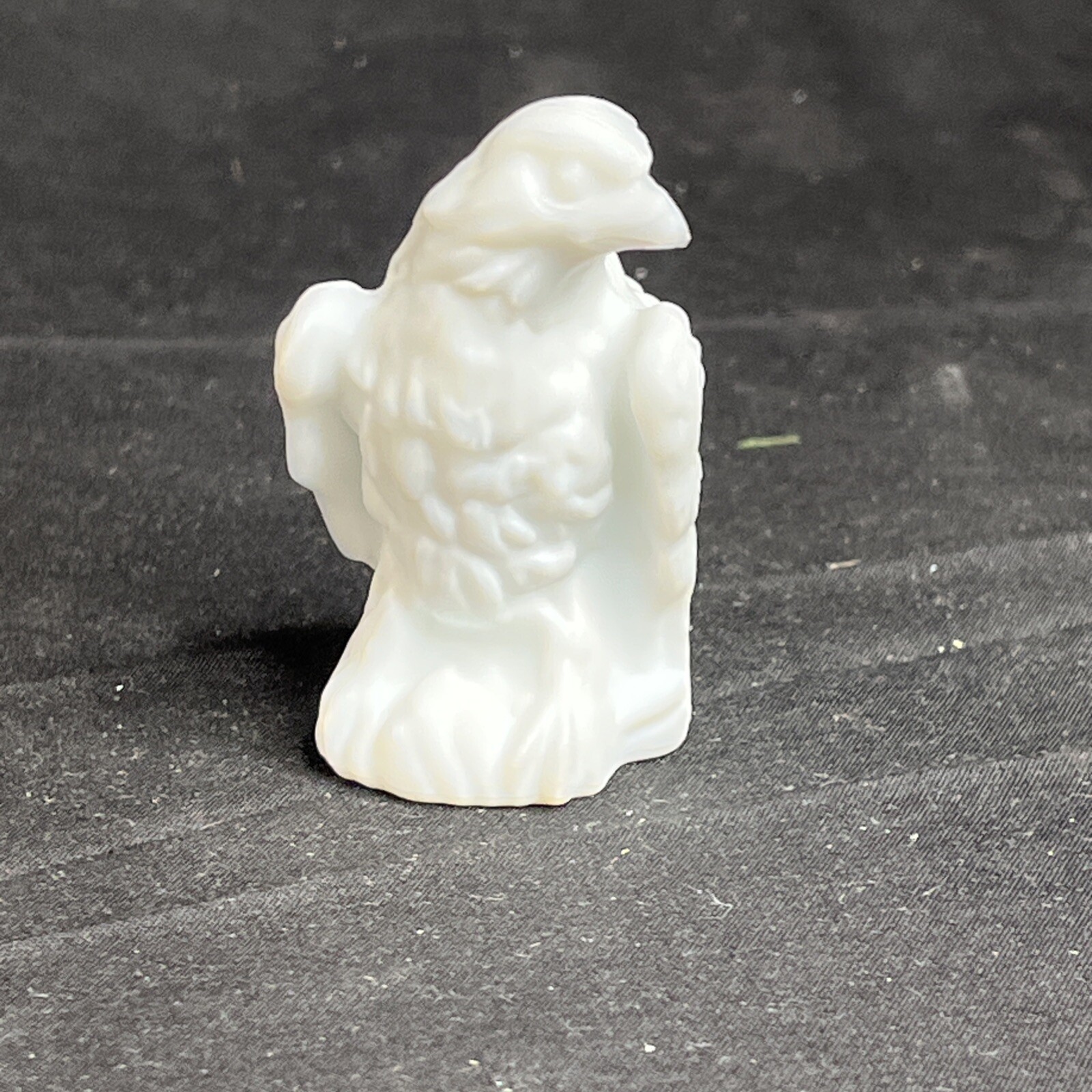 Boyd Glass Bernie The Eagle Matte White