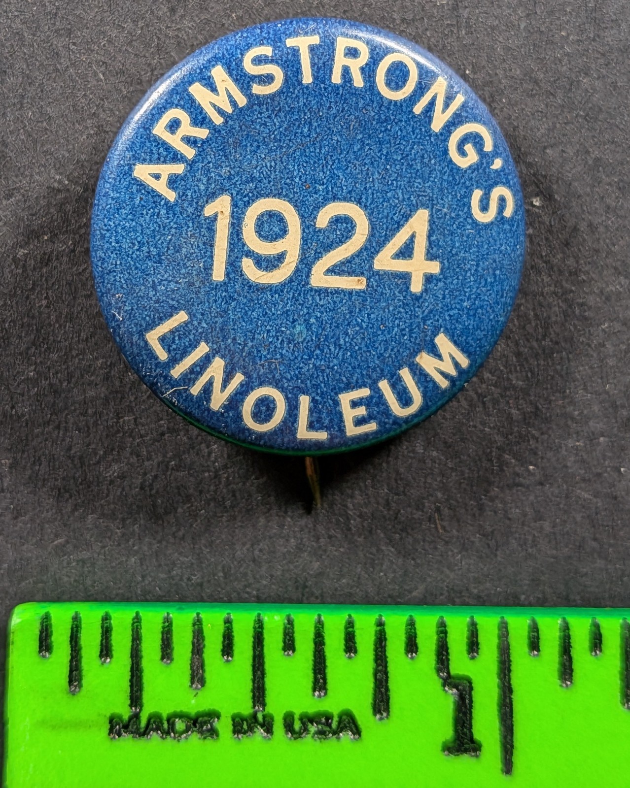 Vintage 1924 Armstrong\'s Linoleum Flooring Pinback Pin Vintage 1924 Armstrong\'s Linoleum Flooring Pinback Pin