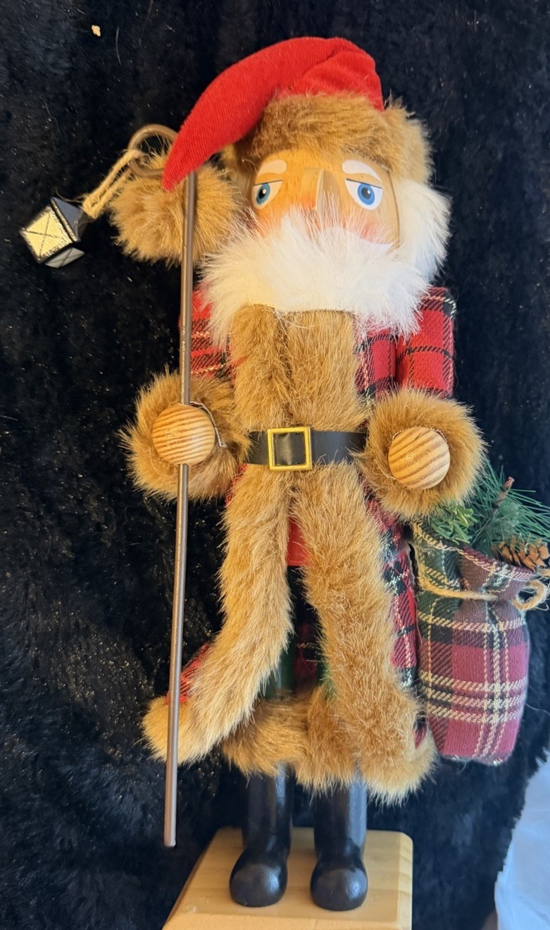 2017 Nordic Santa W/Faux Fur, Plaid Outfit & Bag 14” On Wood Base - Nice 2017 Nordic Santa W/Faux Fur, Plaid Outfit & Bag 14” On Wood Base - Nice