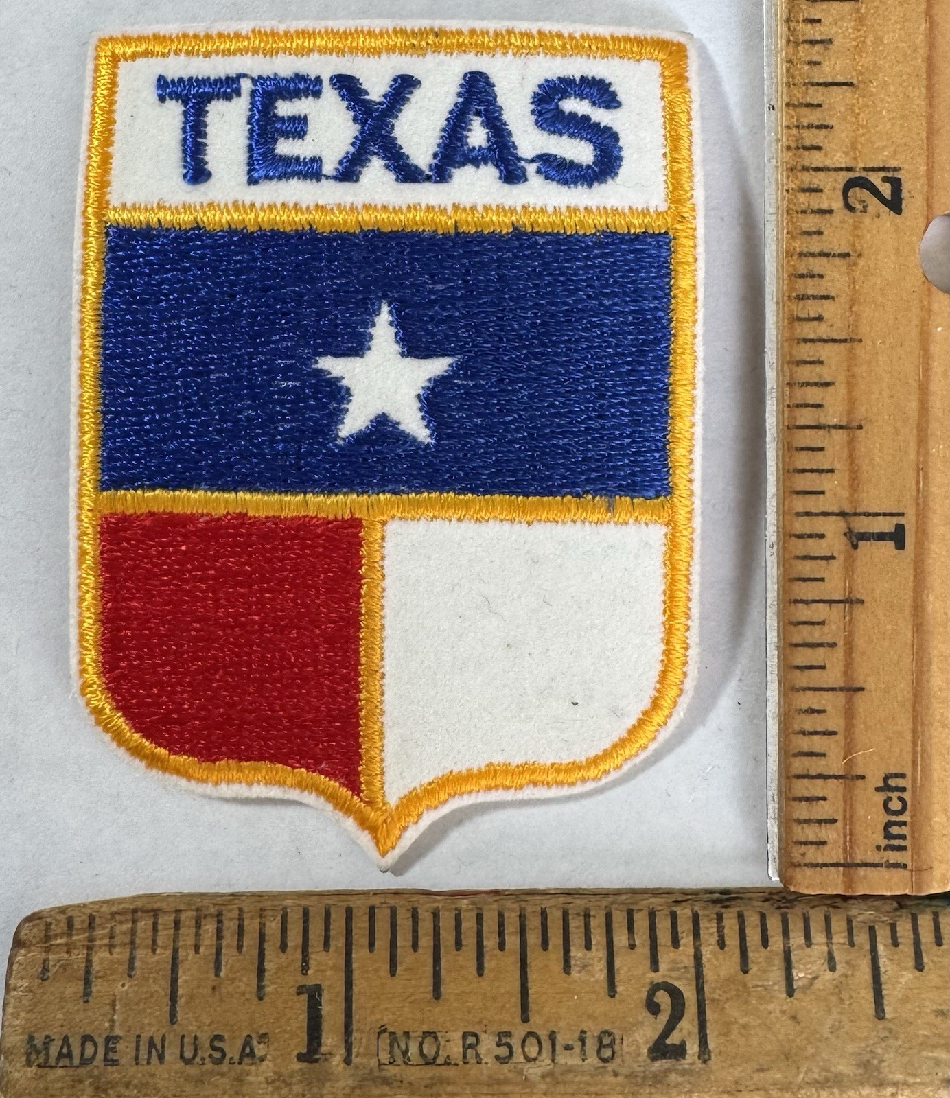 Vintage Texas Shield Flag Embroidered Iron On Felt Patch Travel Souvenir
