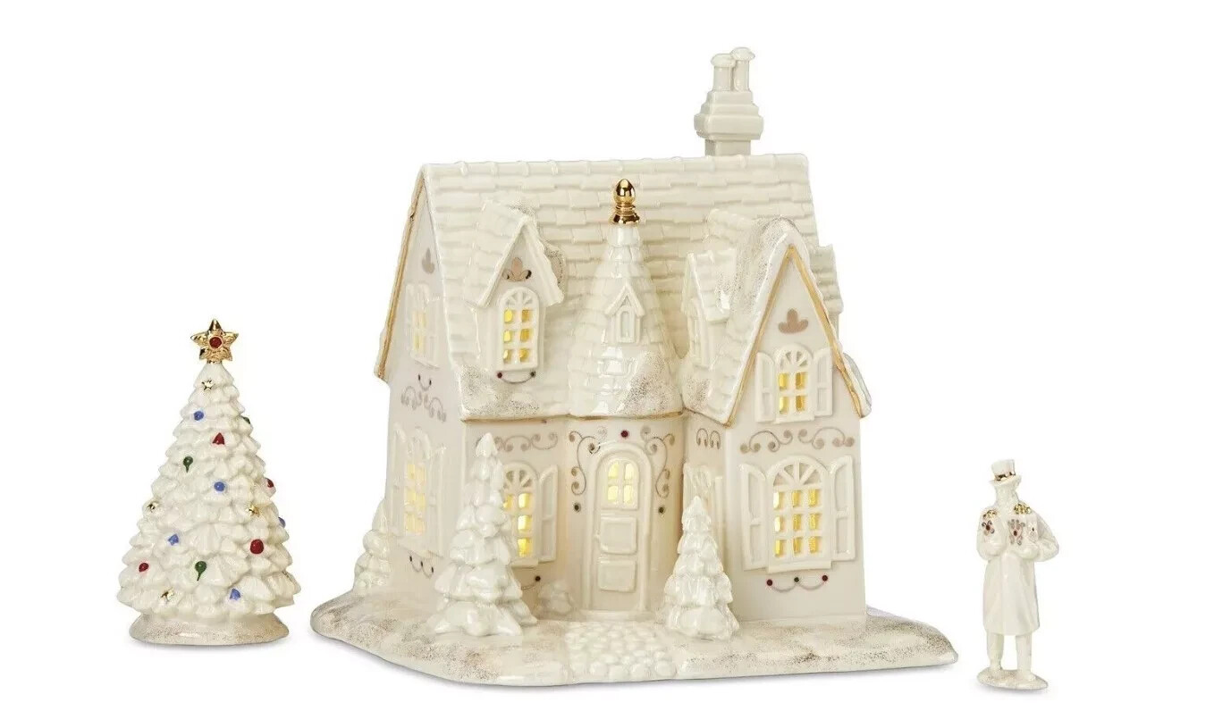 Lenox Mistletoe Park Cottage - 3 Piece Starter Set Man Holding Presents NIB