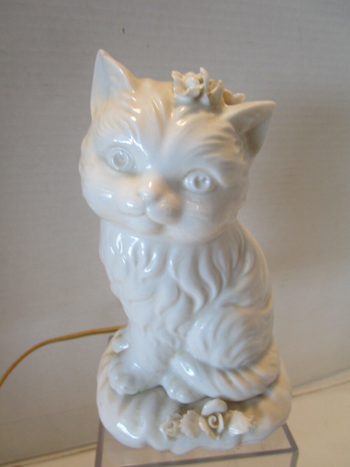 Vintage Aladdin Giftware Cat Night light Lamp Porcelain Flowers 1960-70's MCM
