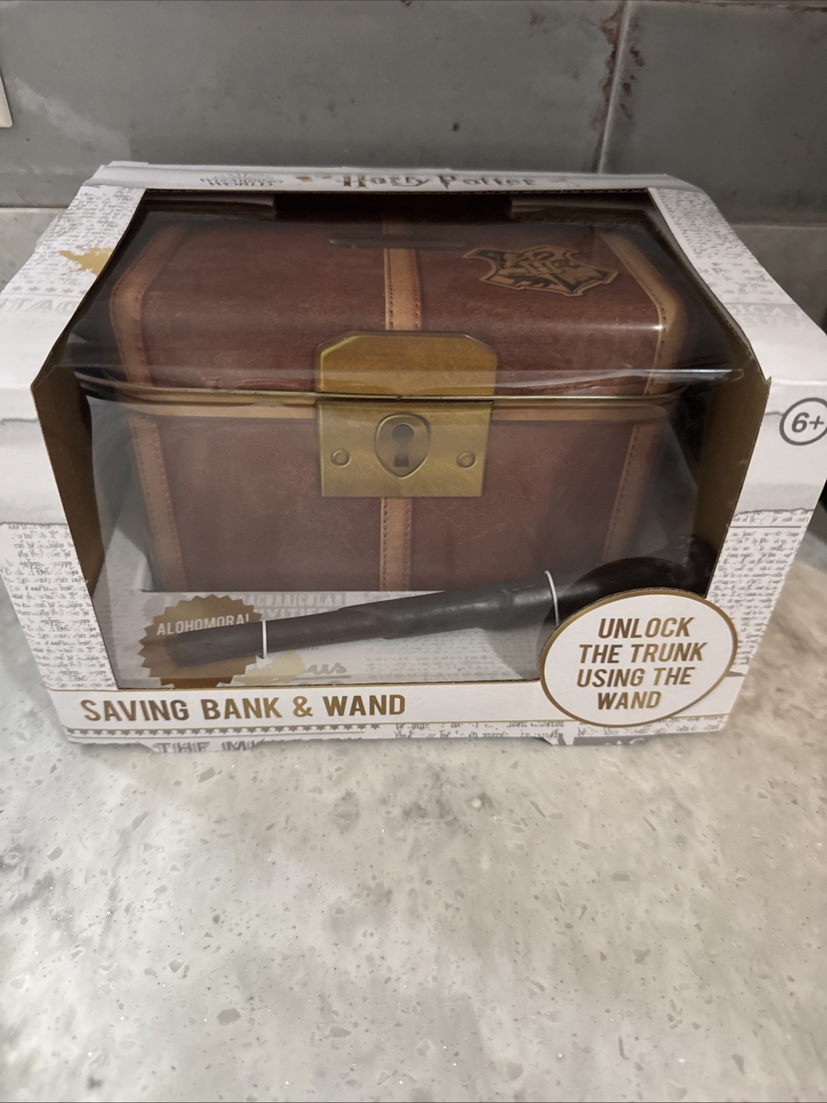 Paladone Harry Potter Magical Trunk Saving Bank W/ Wand WB Wizarding World New Paladone Harry Potter Magical Trunk Saving Bank W/ Wand WB Wizarding World New