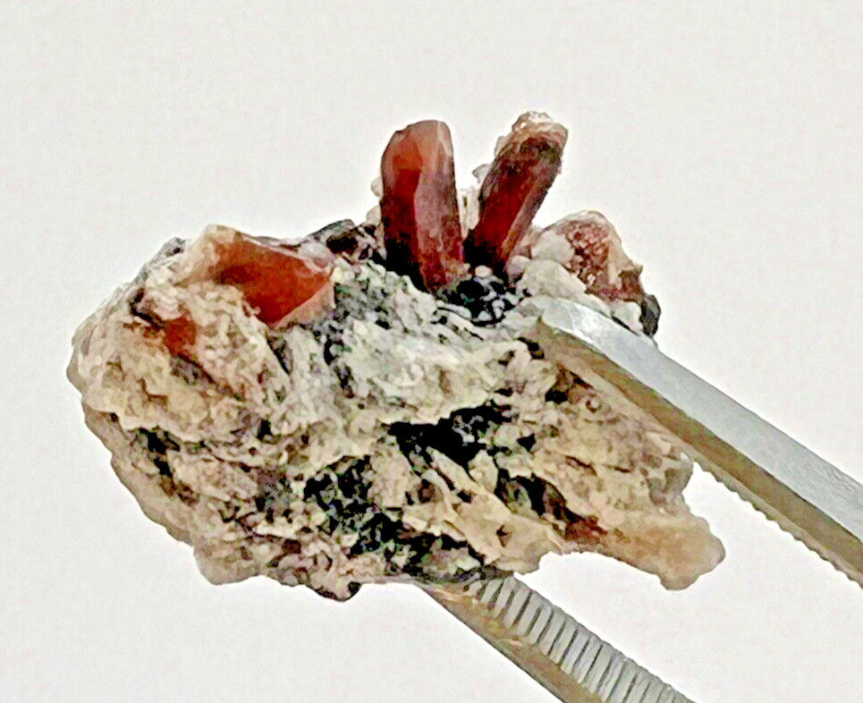 Brown Topaz - Tepetate, Villa de Arriaga, San Luis Potosí, Mexico 13.5 Cts Brown Topaz - Tepetate, Villa de Arriaga, San Luis Potosí, Mexico 13.5 Cts