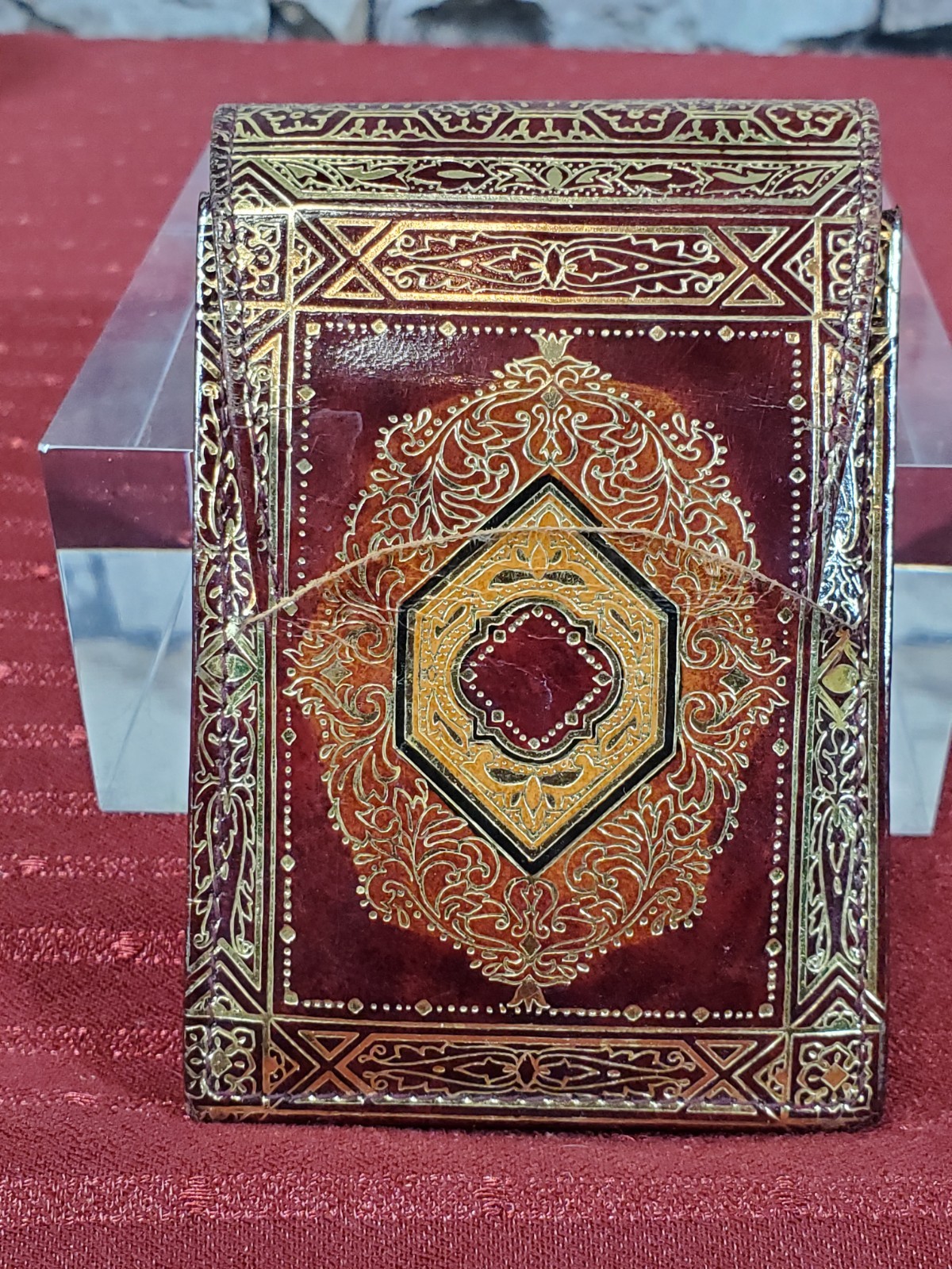 1965 Florentine Red Leather Genuine Gold Embossed Italy NEEDLE CASE with Note