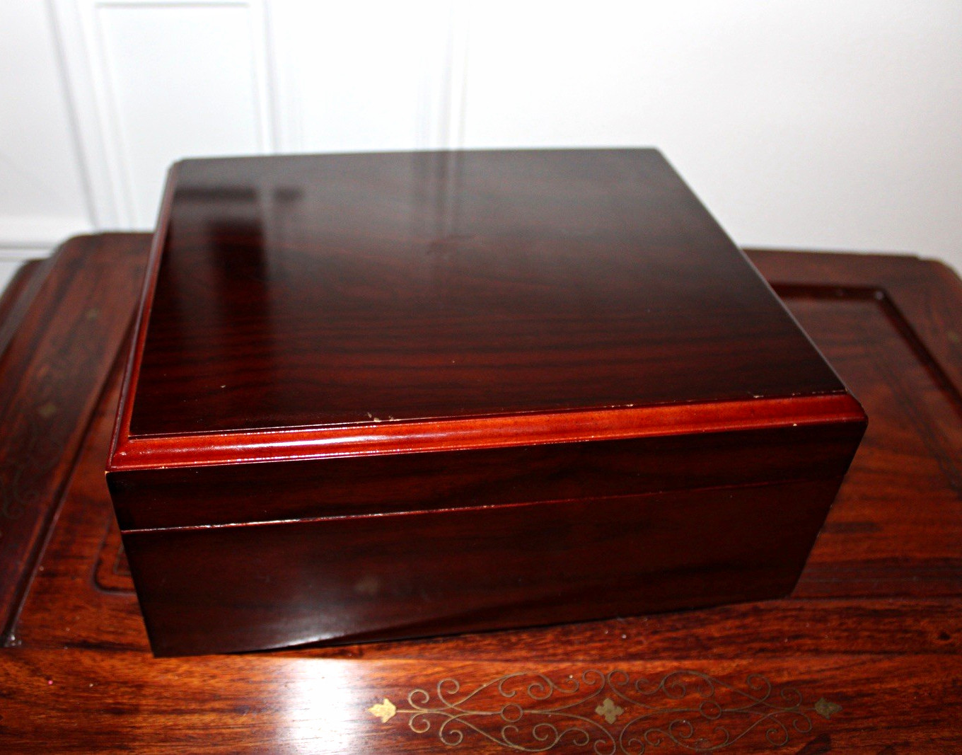 Quality Importers Wood Cigar Humidor Box w/ Hygrometer & Humidifier 