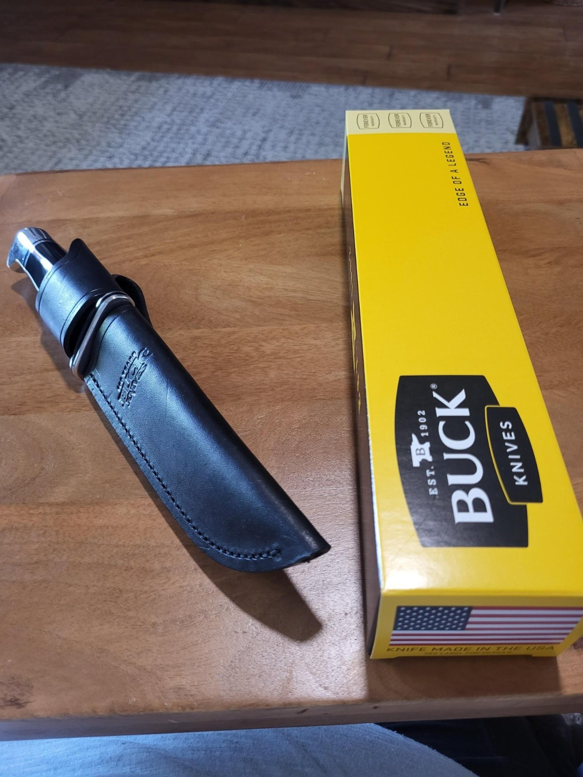 Buck 119 Special 100th Anniversary Edition 1902-2002 Chuck Buck Message & pin