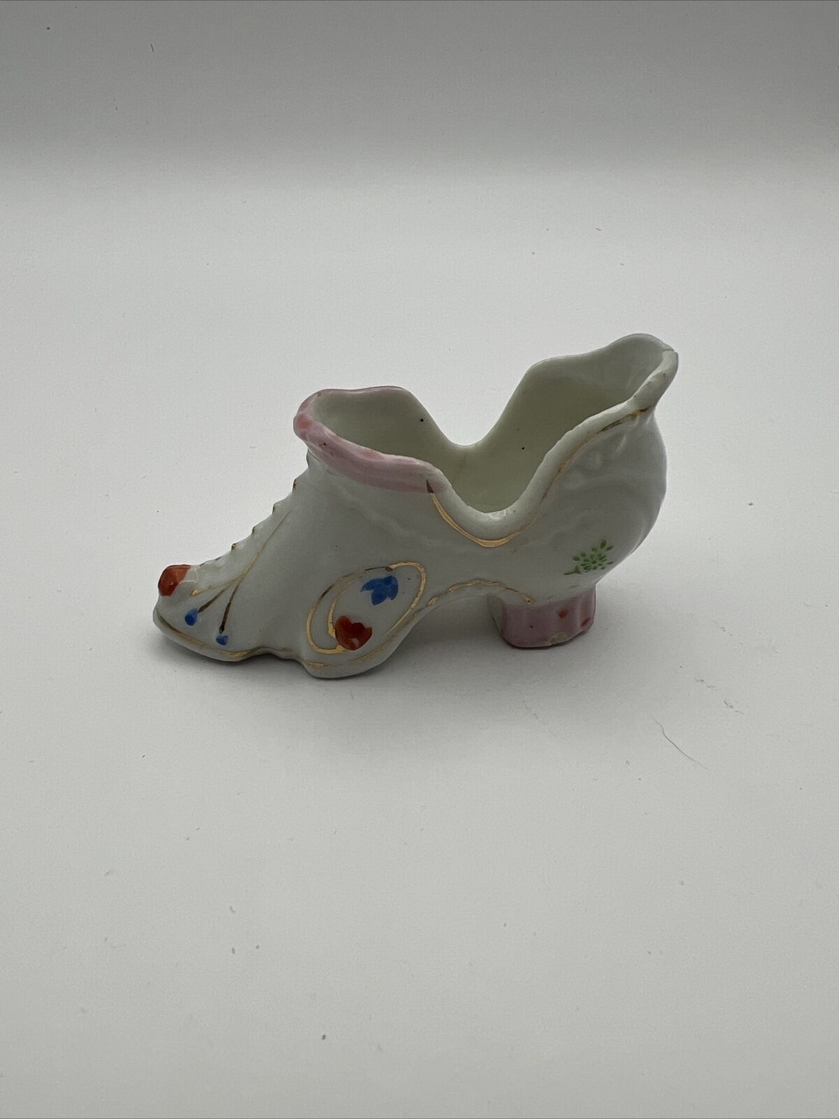 PICO Miniature Porcelain Shoe, Made in Occupied Japan Y2