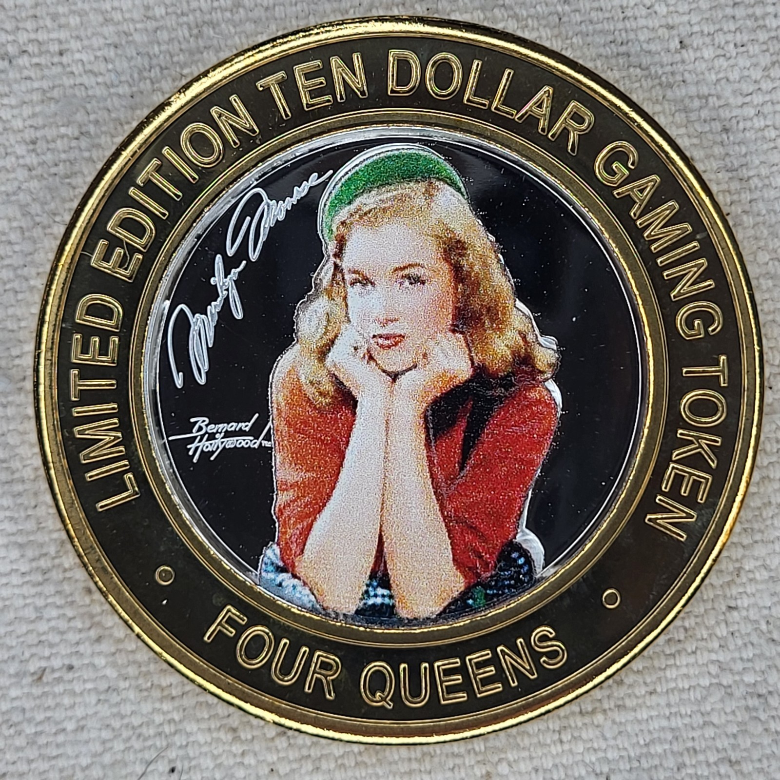 2019 Four Queens Silver Strike $10 Marilyn Monroe Green Cap .999 Limited