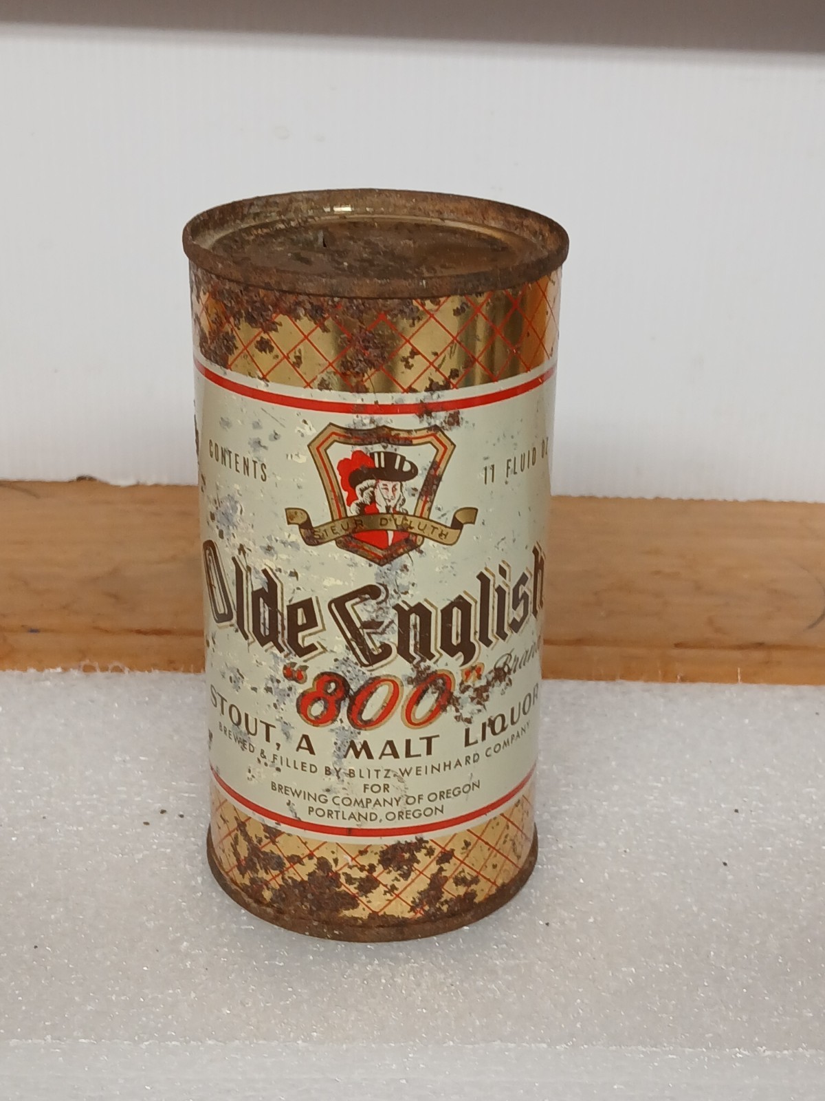 OLDE ENGLISH 800 Stout Malt Liquor 11 oz. Flat Top BEER CAN Blitz Weinhard