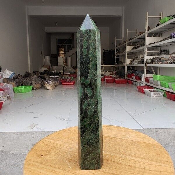 840g Natural Emerald Obelisk Tower Point Quartz Crystal mineral Healing Energy