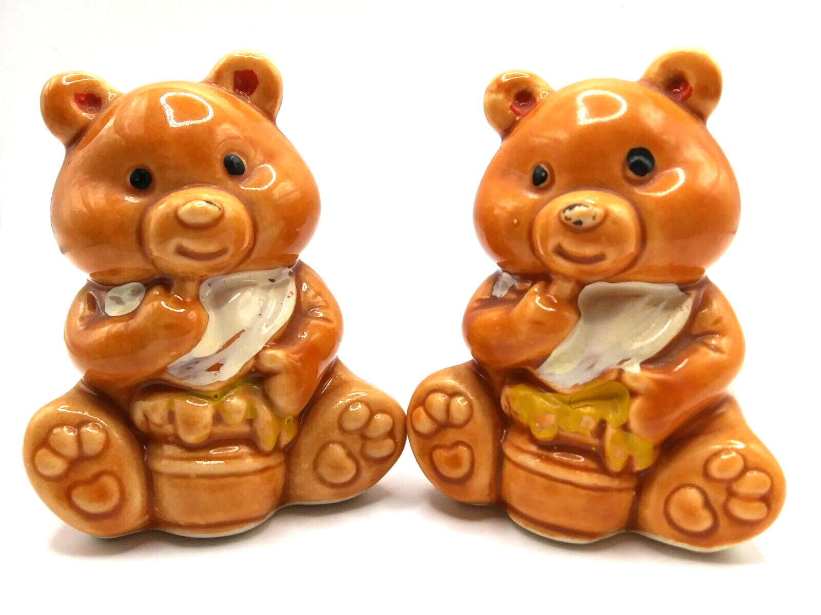 Vintage 1950s Japan Honey Bear Salt And Pepper Shakers Golden Brown w Stoppers