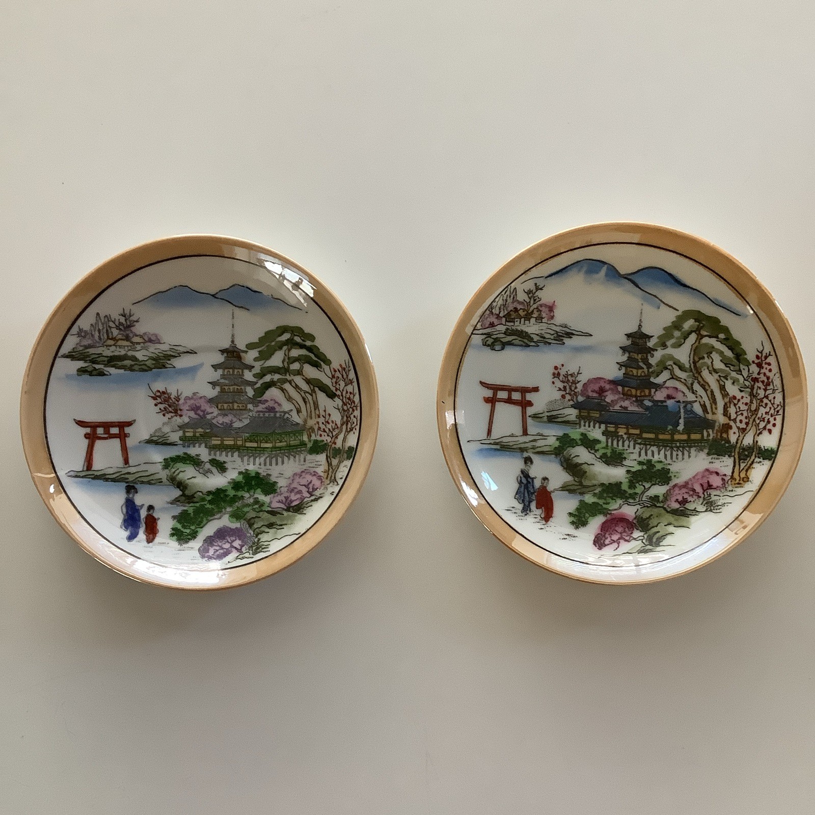 Pair of 2 Japanese Porcelain Bowls Scenic Pagoda & Torii Gate Design