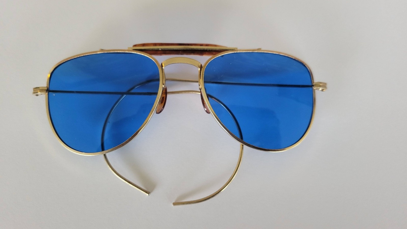 Vtg WWII Era Aviator Sunglasses Blue Glass Cable Temple 1/10 12K GF Case America