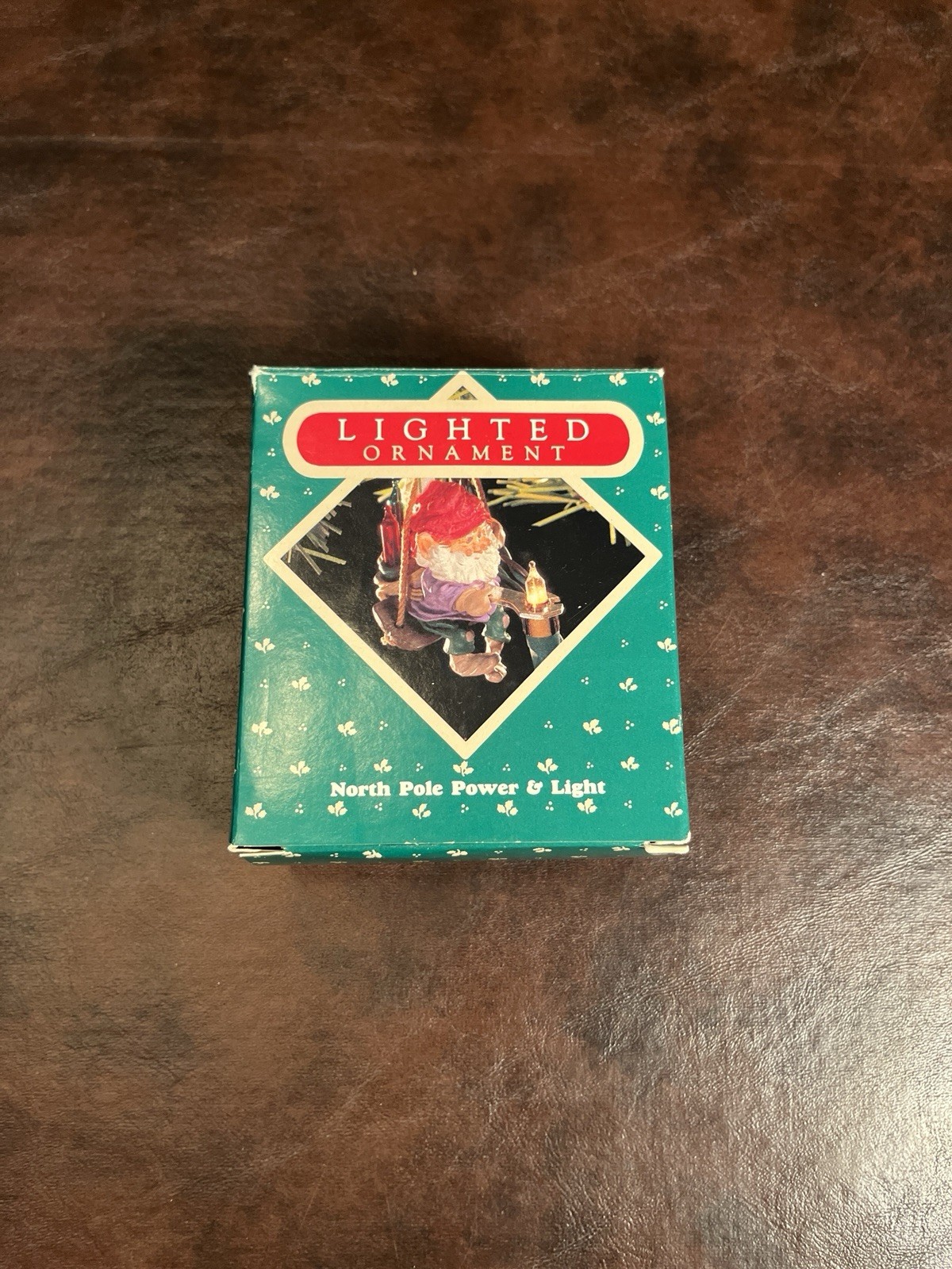 1987 Hallmark Keepsake Magic Lighted North Pole Power and Light Elf Ornament