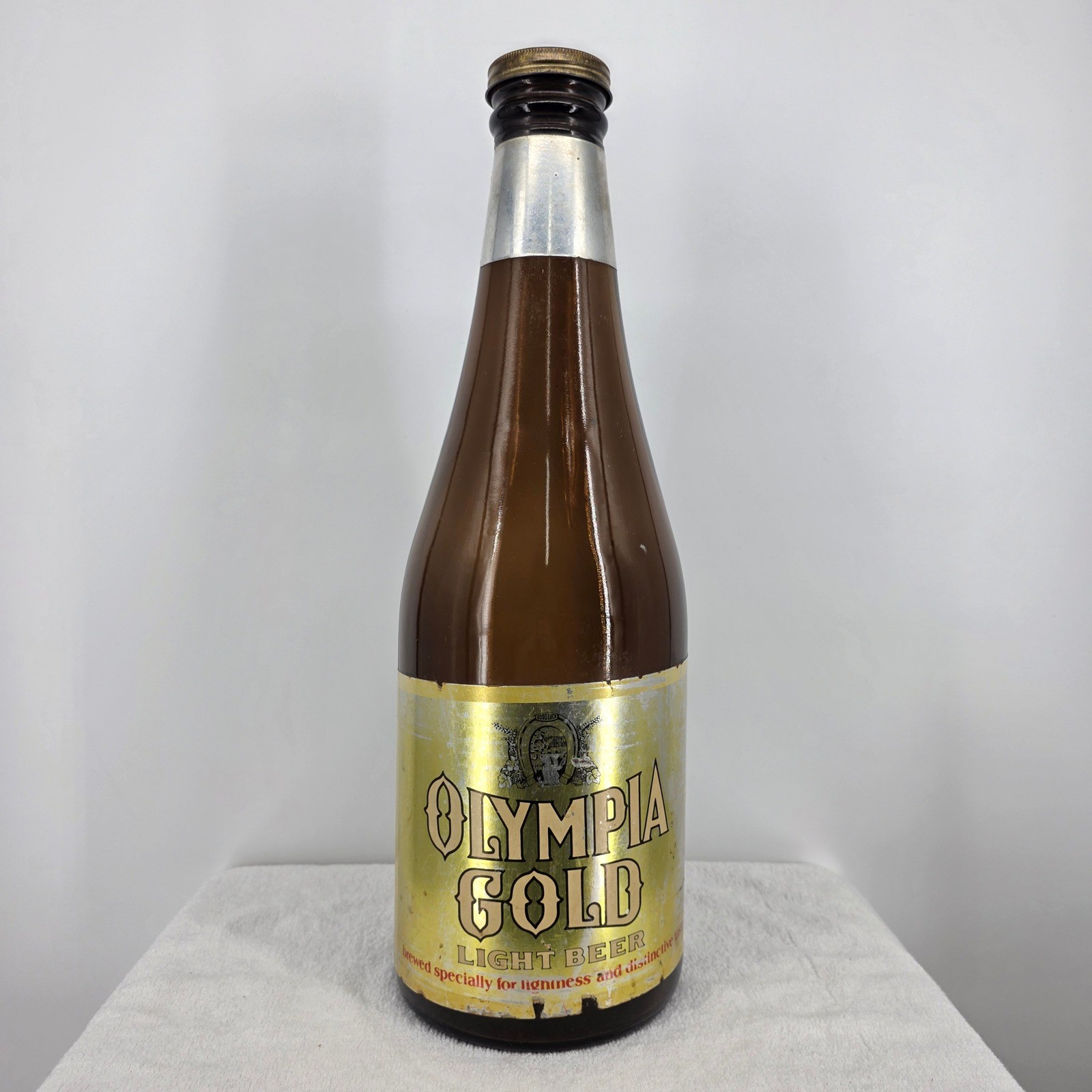 Vintage Olympia Gold Light Beer Oversized Display Bottle 22.5 Inch Brown Glass Vintage Olympia Gold Light Beer Oversized Display Bottle 22.5 Inch Brown Glass
