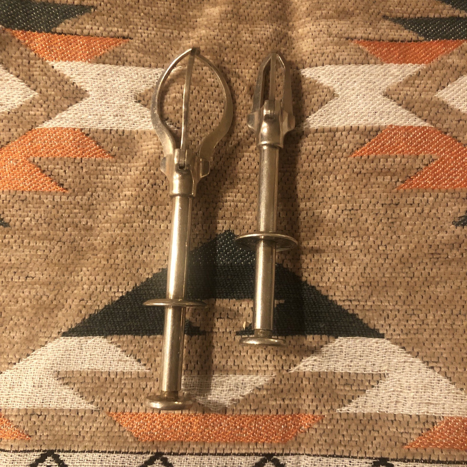 VTG, 2PCS ,SILVER-PLATED 3 PRONG SOCKERTANGEN TRION SUGAR CUBE CLAW TONG SWEDEN. VTG, 2PCS ,SILVER-PLATED 3 PRONG SOCKERTANGEN TRION SUGAR CUBE CLAW TONG SWEDEN.