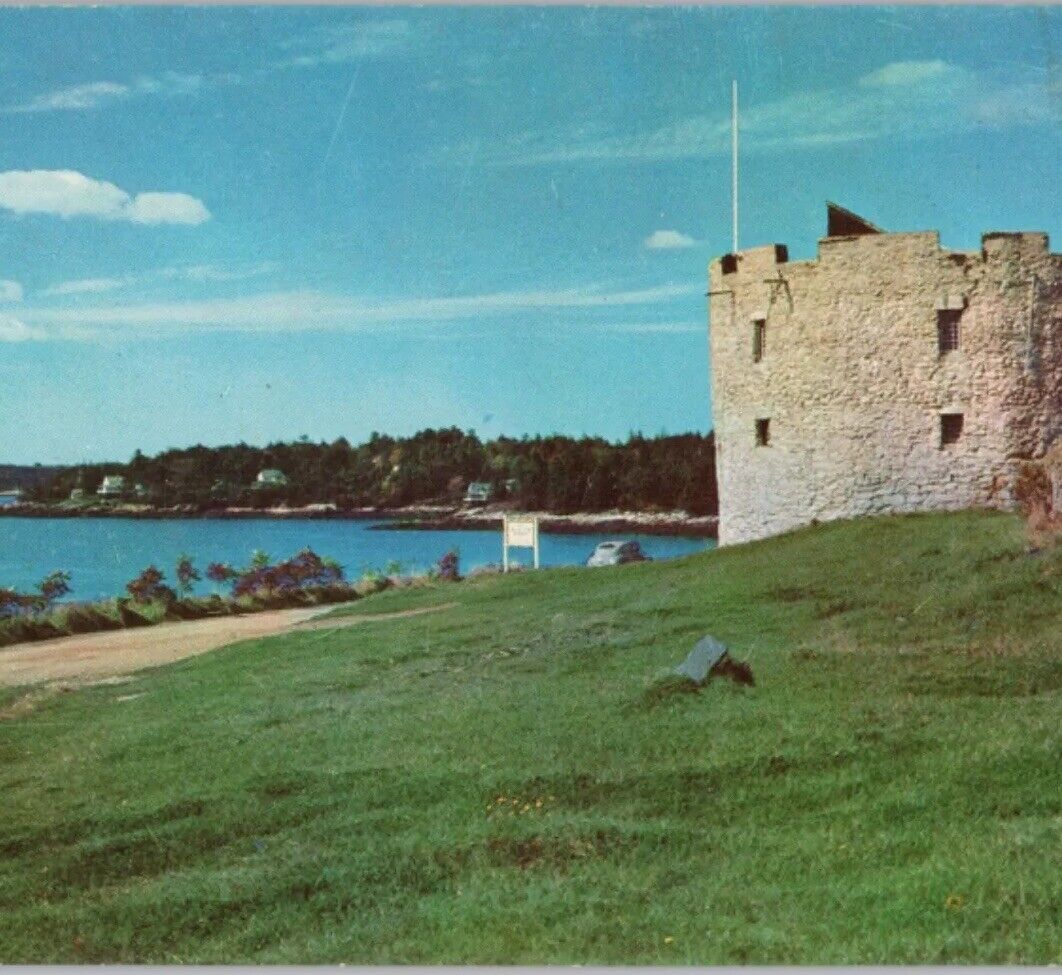 Fort William Henry Pemaquid Maine 1960s Plastichrome Vintage Postcard Unposted