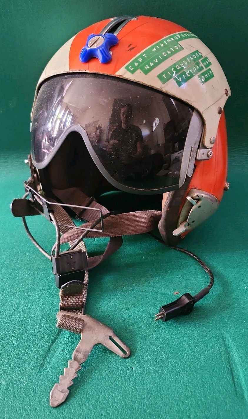 Vtg Vietnam War USN Pilot Flight Helmet APH-5 Capt Winthrop Robinson Ticonderoga