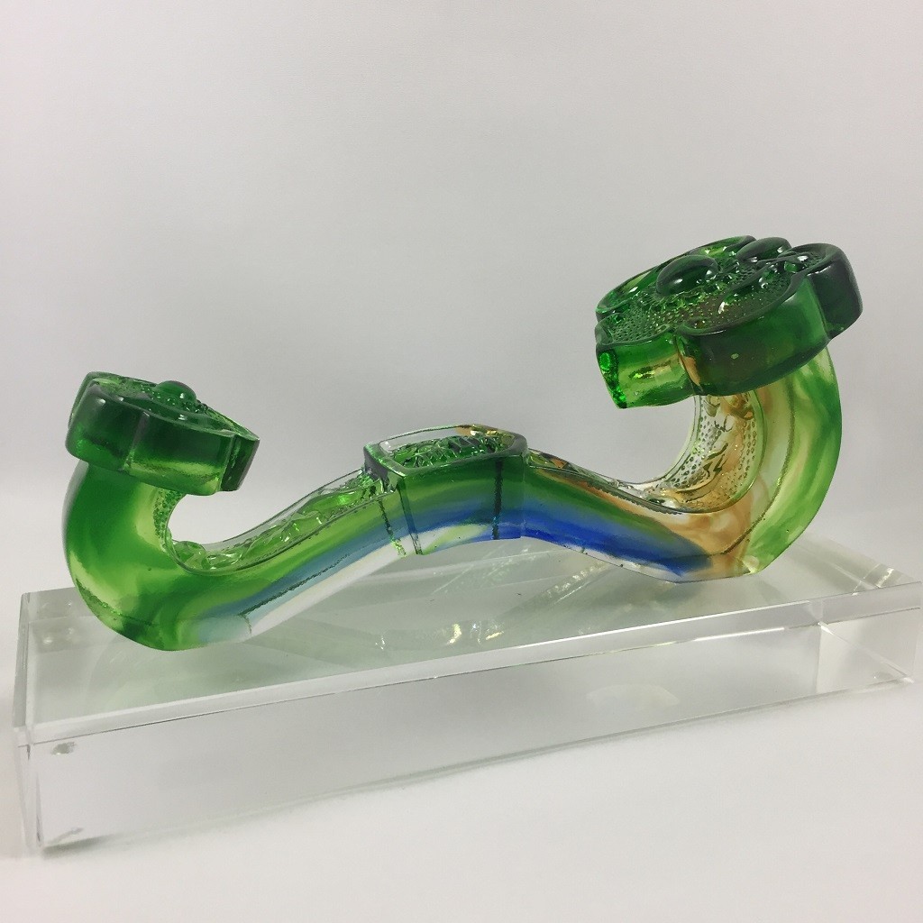 Liuli Crystal Glass Ru-Yi Symbol Ornament – Feng Shui Home Decor collectible