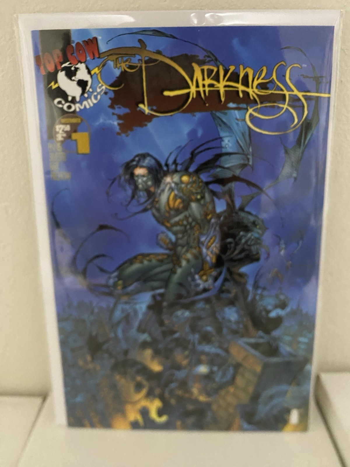 The Darkness Vol 1 #1 NM/NM+ 1st print 1st Jackie Estacado Angelus Top Cow 1996 The Darkness Vol 1 #1 NM/NM+ 1st print 1st Jackie Estacado Angelus Top Cow 1996