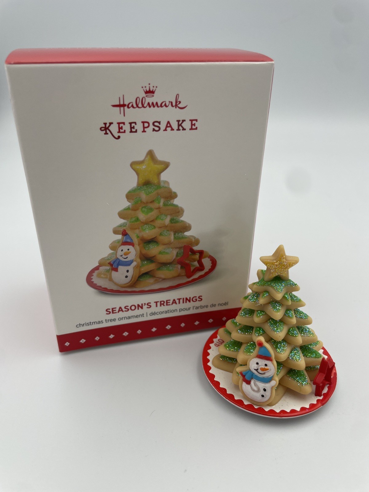 2015 Hallmark Keepsake “Season's Treatings” 7th in Series Cookies 2015 Hallmark Keepsake “Season's Treatings” 7th in Series Cookies