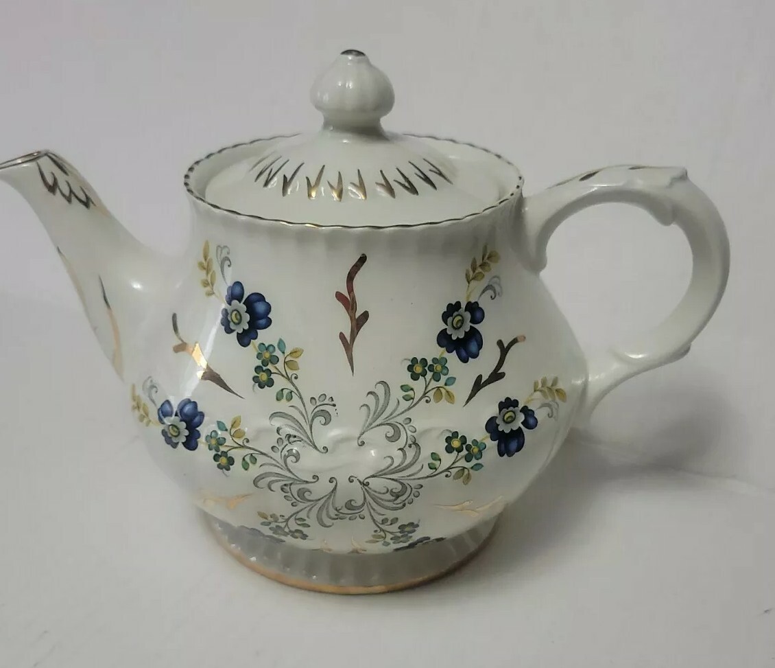 Vintage Ellgreave Wood & Sons Ironstone Flowers Floral