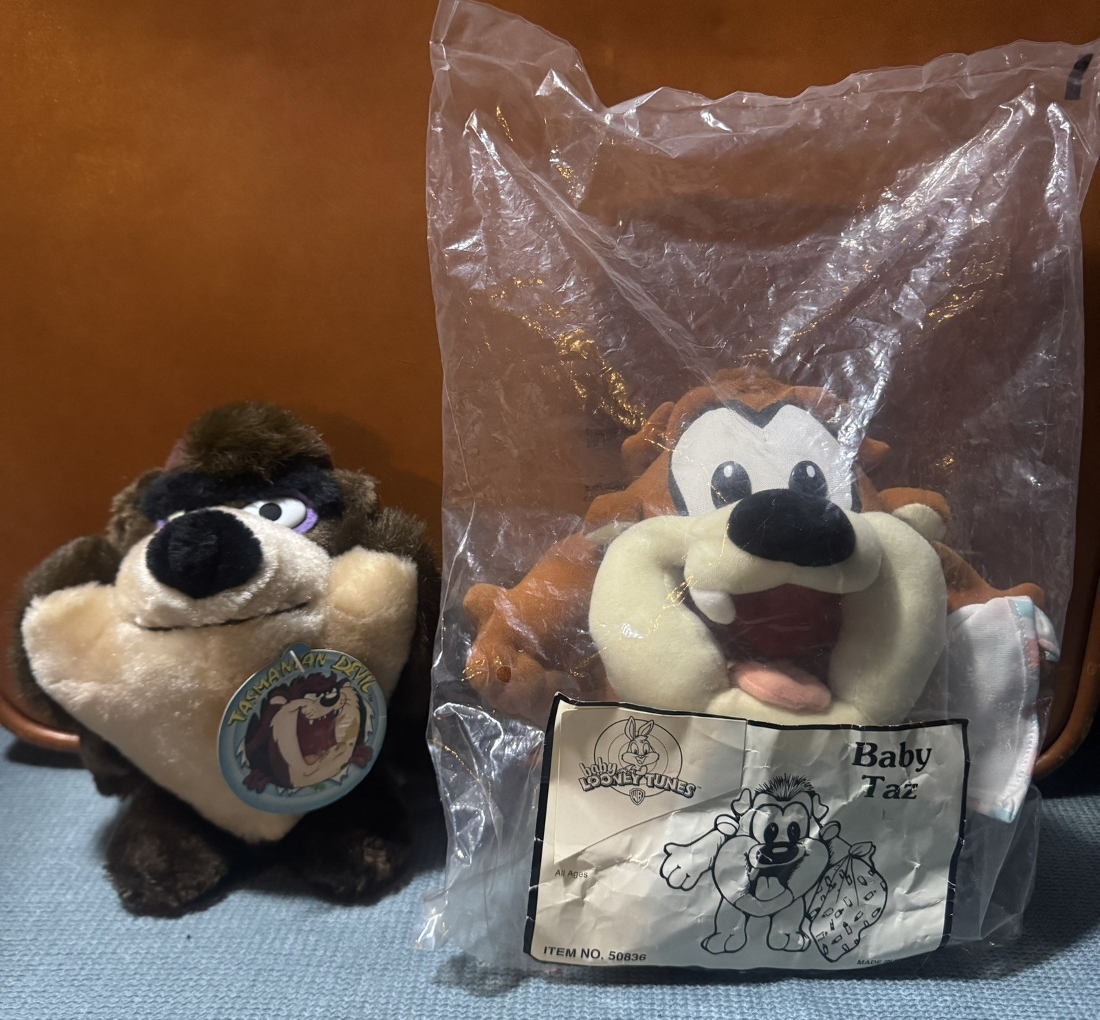 Vintage 1993  Warner Bros Tasmanian Devil & 1995 Baby Taz  Plush Lot of 2 