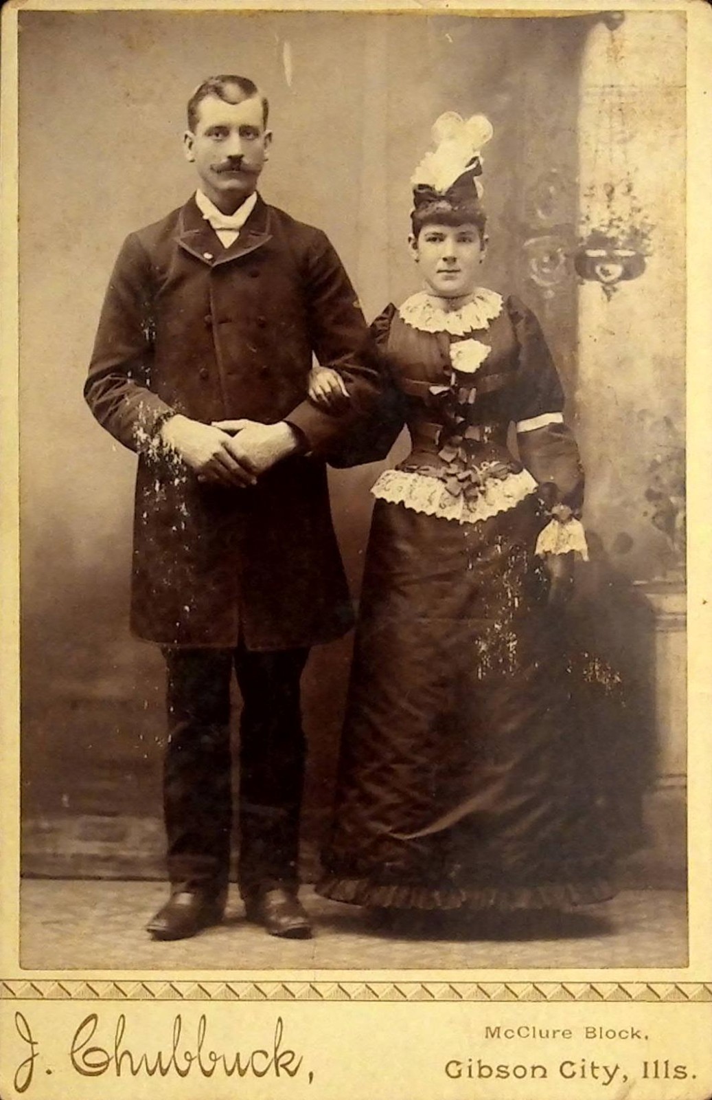 Antique Victorian Couple Cabinet Card Gibson City Illinois 4x6.5