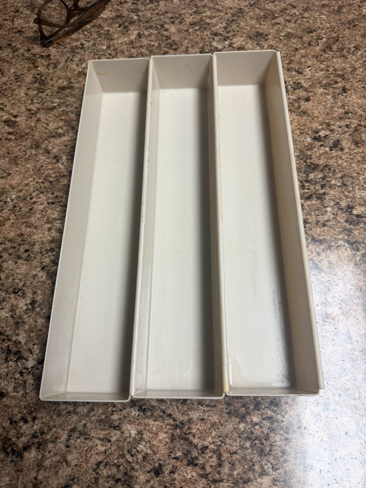 Vintage Rubbermaid JB1-2917 3 Interlocking Instant Drawer Organizer USA Beige 