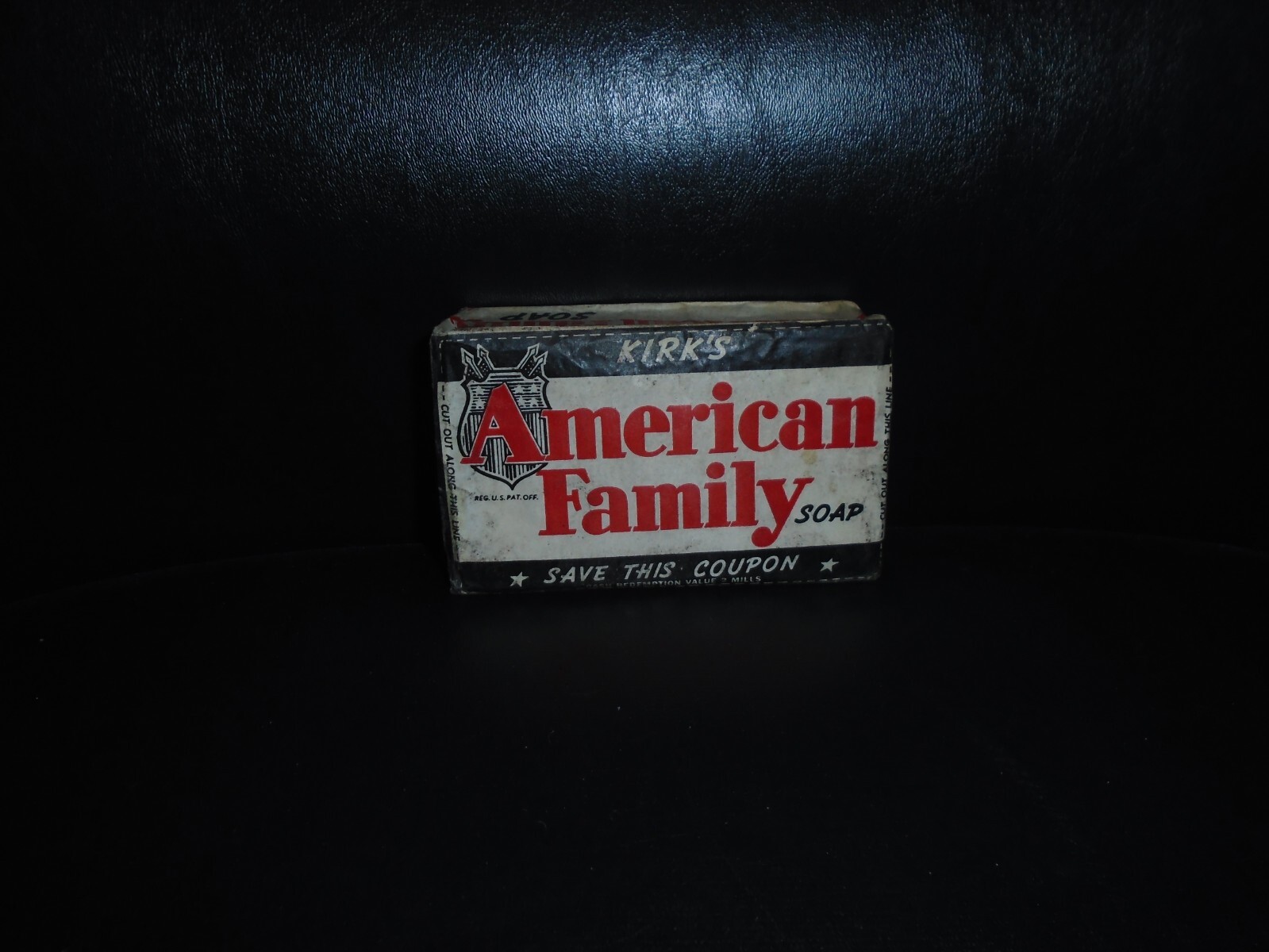 VINTAGE 1940'S KIRK'S AMERICAN FAMILY SOAP BAR SEALED PACKAGING
