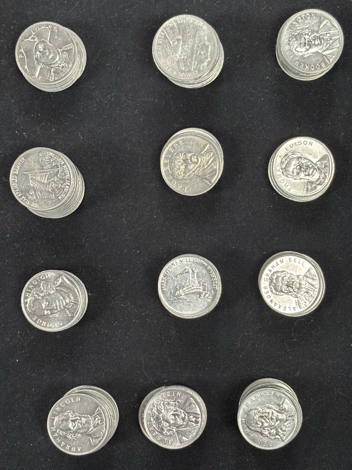 Vintage Shell\'s Famous Facts Faces Coin Game Lot Of 100