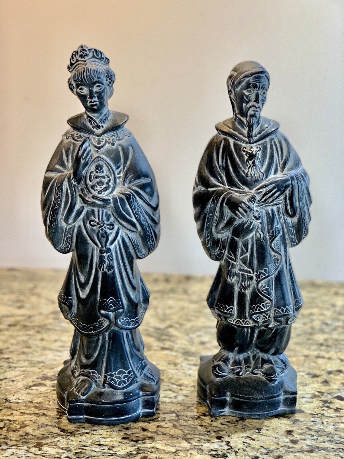 Vintage Pair of Asian Chinese Ceramic figurines statues Man Woman Set