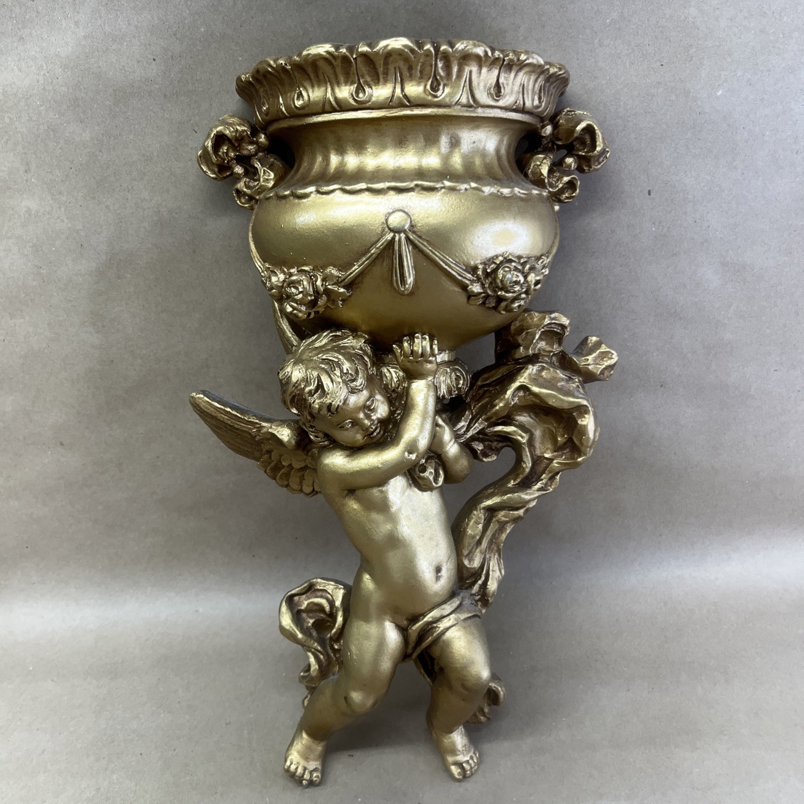VINTAGE ANGEL CHERUB 1975 VICTORIAN GOLD WALL POCKET HOLLYWOOD REGENCY 14 1/2”