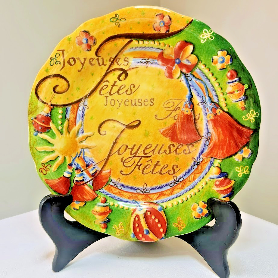 GIEN France 1997 Collection de Noel Salad Plate 8.75 wide Scalloped Edges NOS