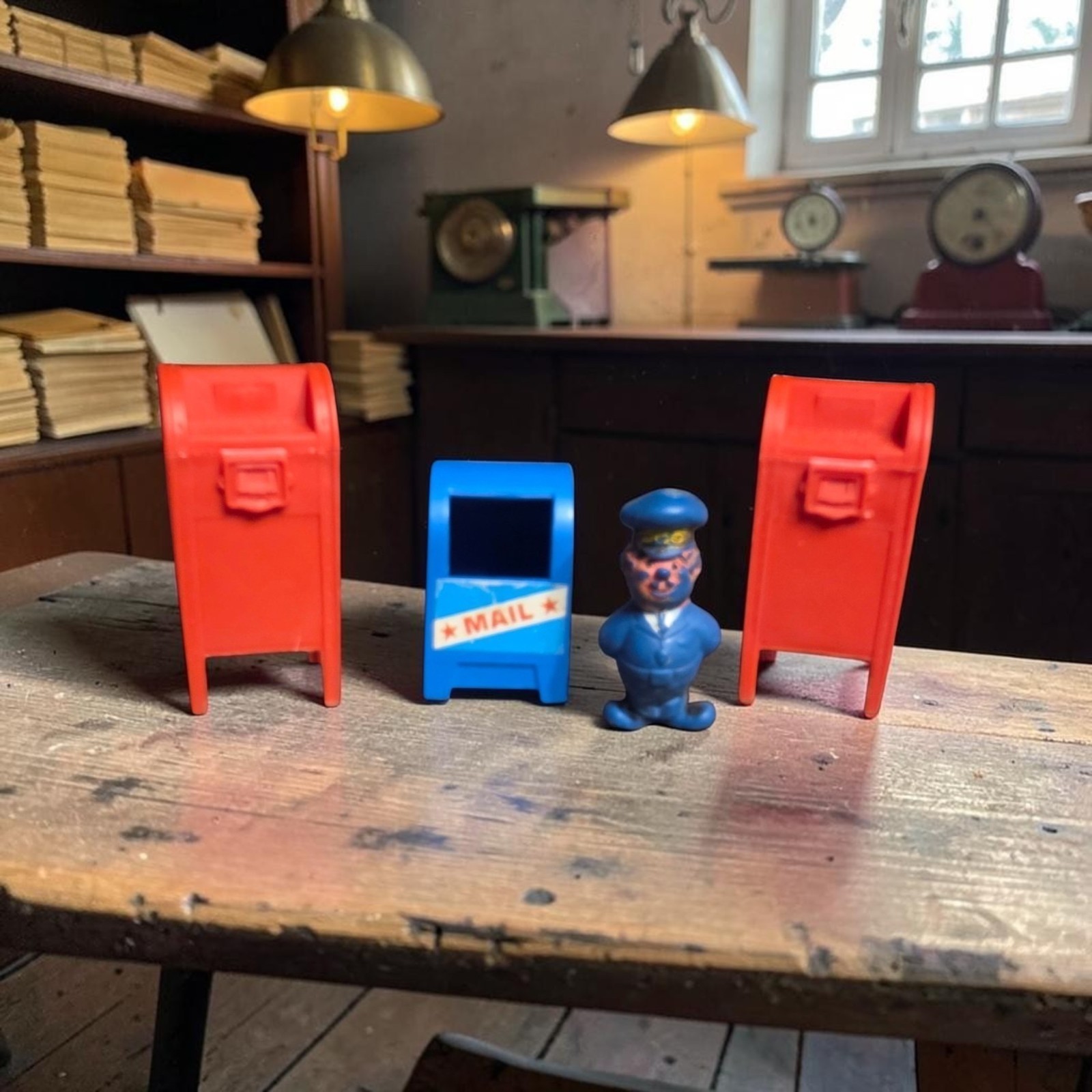4 Vtg Post Office Mailbox Figurines Toys Candy Dispener Blue Red 1.75\ 4 Vtg Post Office Mailbox Figurines Toys Candy Dispener Blue Red 1.75\