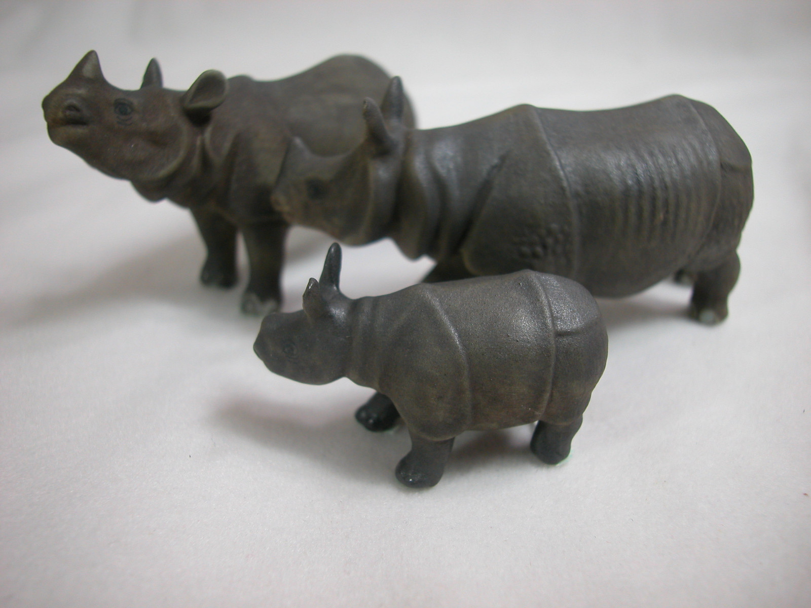 Closeout Porcelain Miniature Animal Wild Life Indian Rhino #120 CLOSING