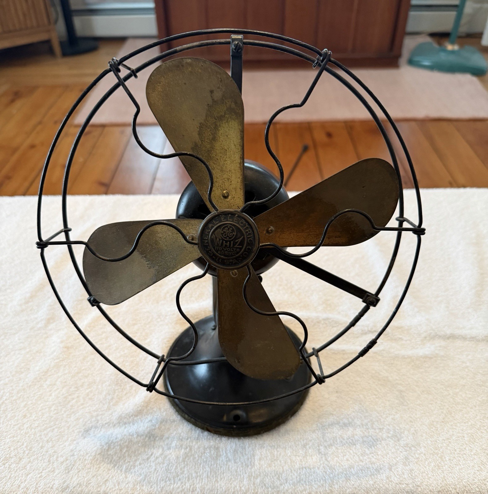 Rare 1927 Antique GE Whiz 236327 Desk Table Fan Brass Blades Industrial Working