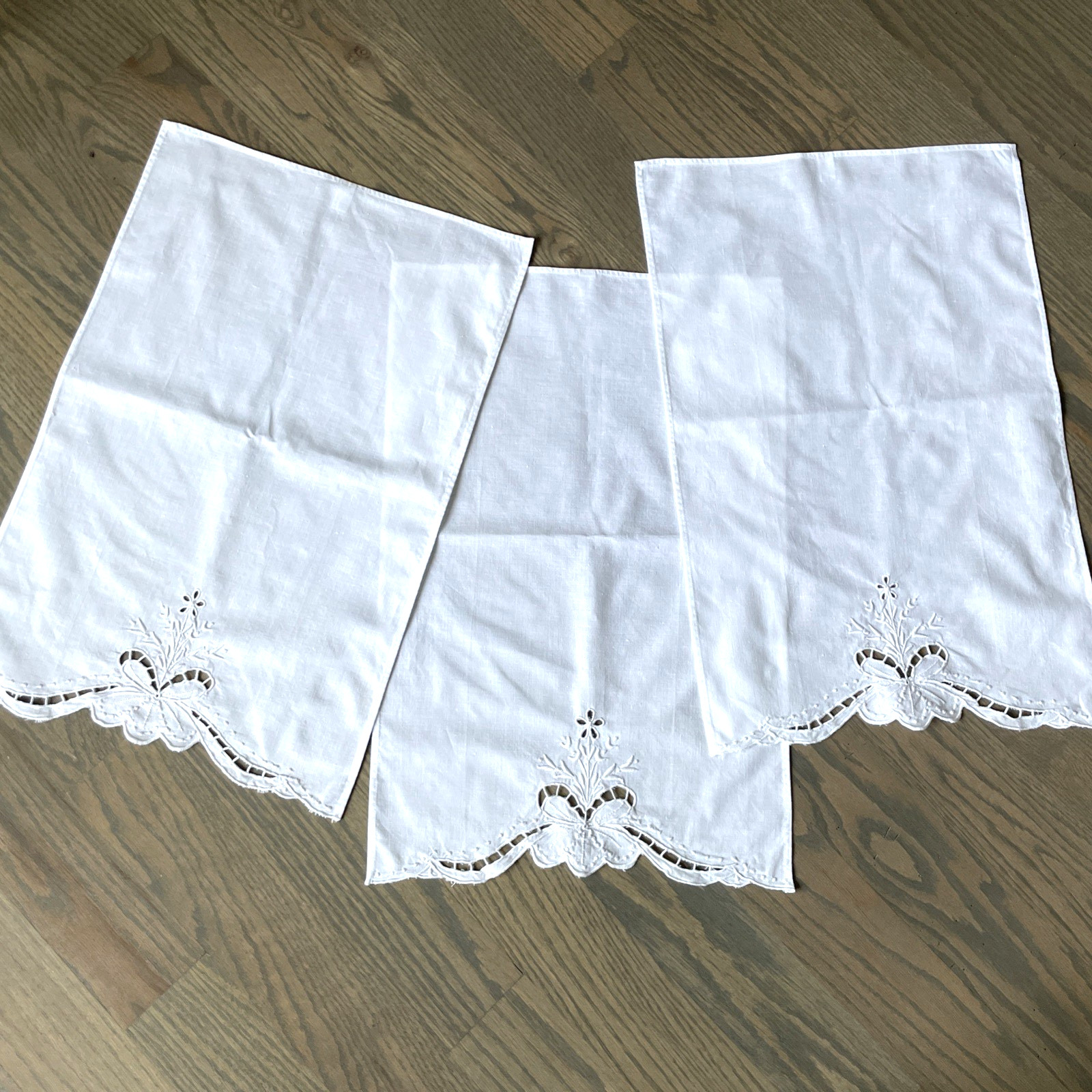 Vintage Ann’s Lot Set of 3 White 100% Cotton Cut Work Guest Hand Towels