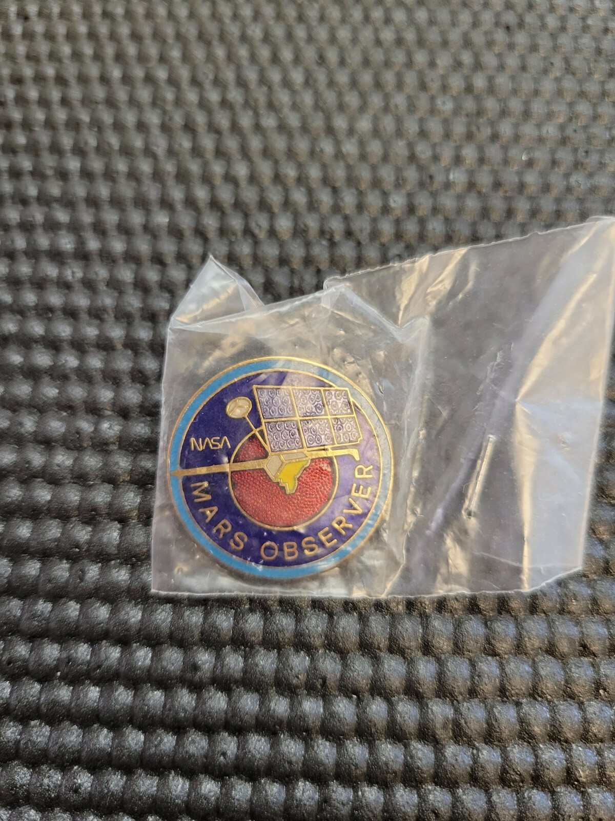 vintage NASA 1992 Mars Observer Mission Satellite Team Launch Pin 