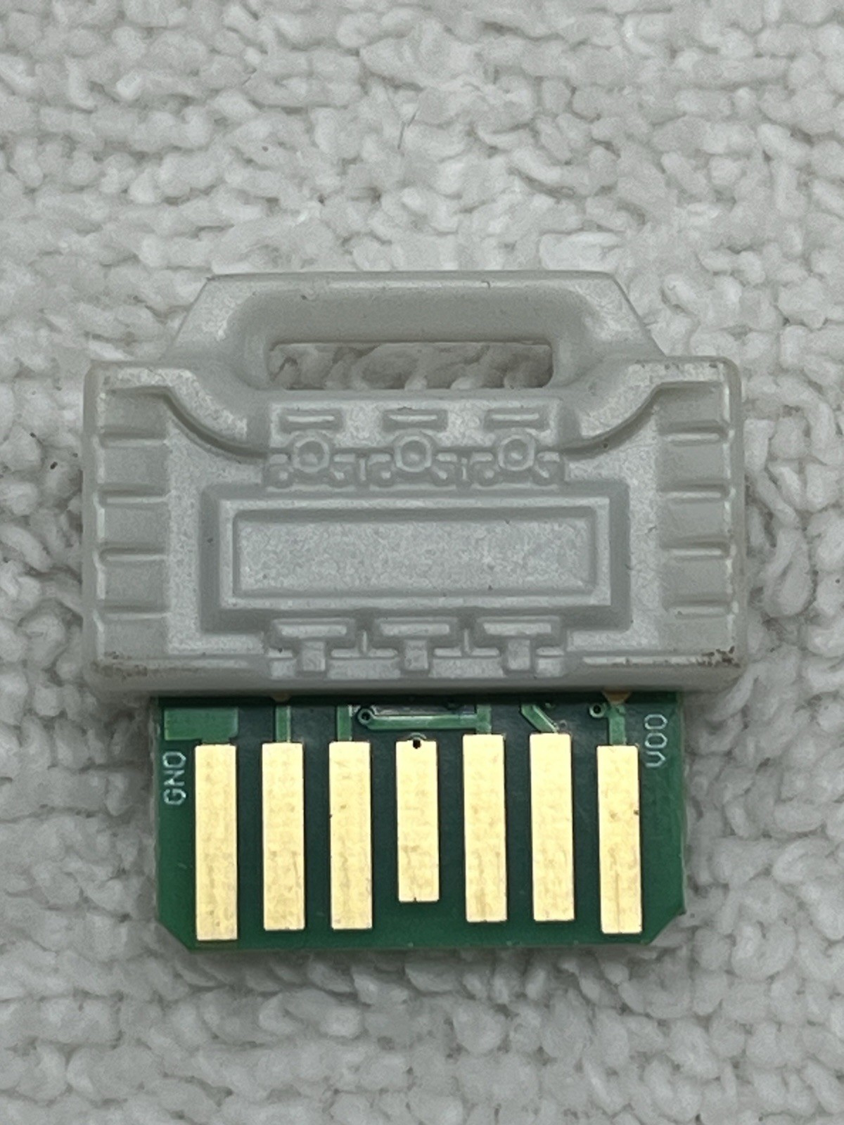 Gray Disney Galaxy’s Edge Star Wars Droid Depot Astromech Personality Chip ,used