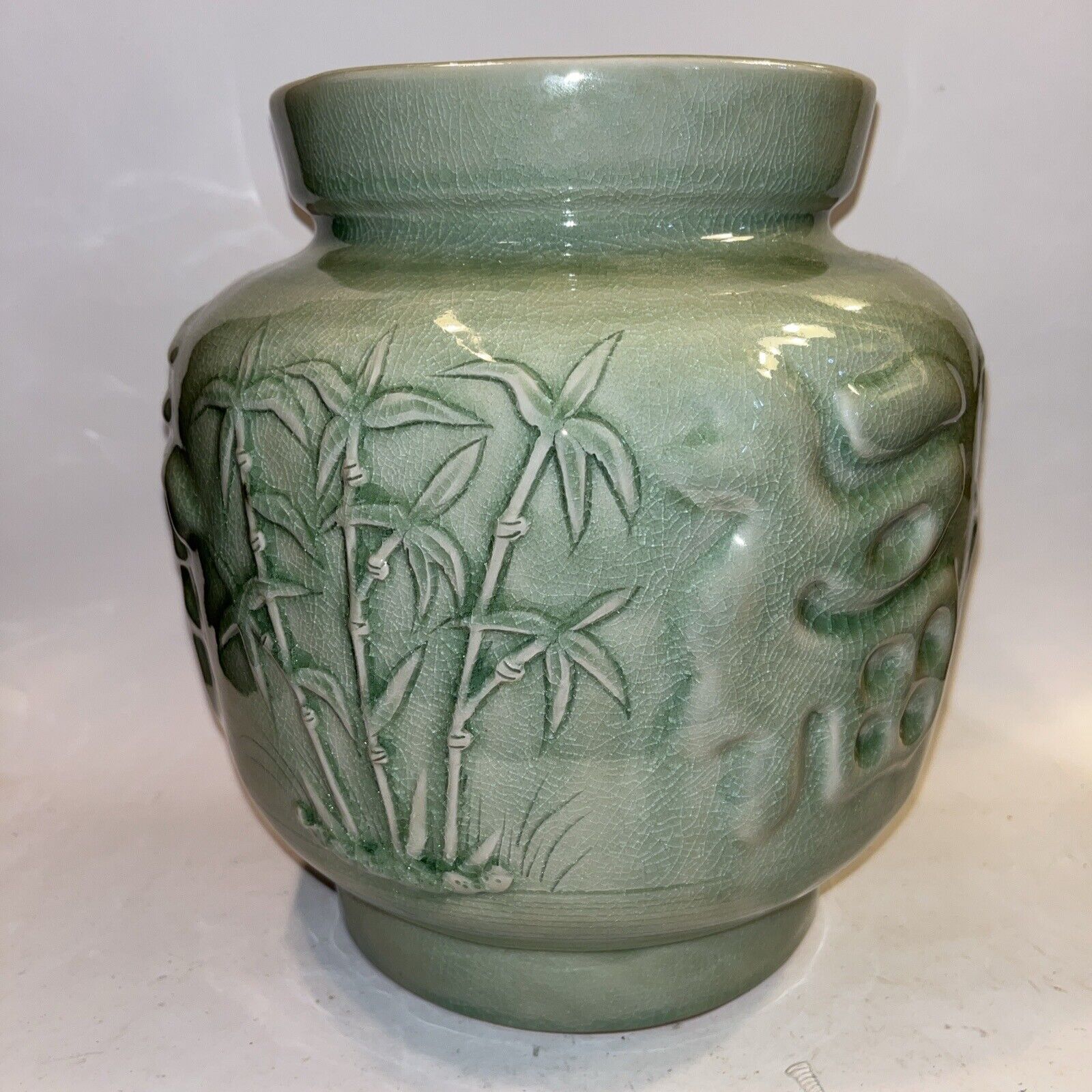 Large Vintage Thai Celadon Light Green Pottery Vase Bamboo Motif 9.5\