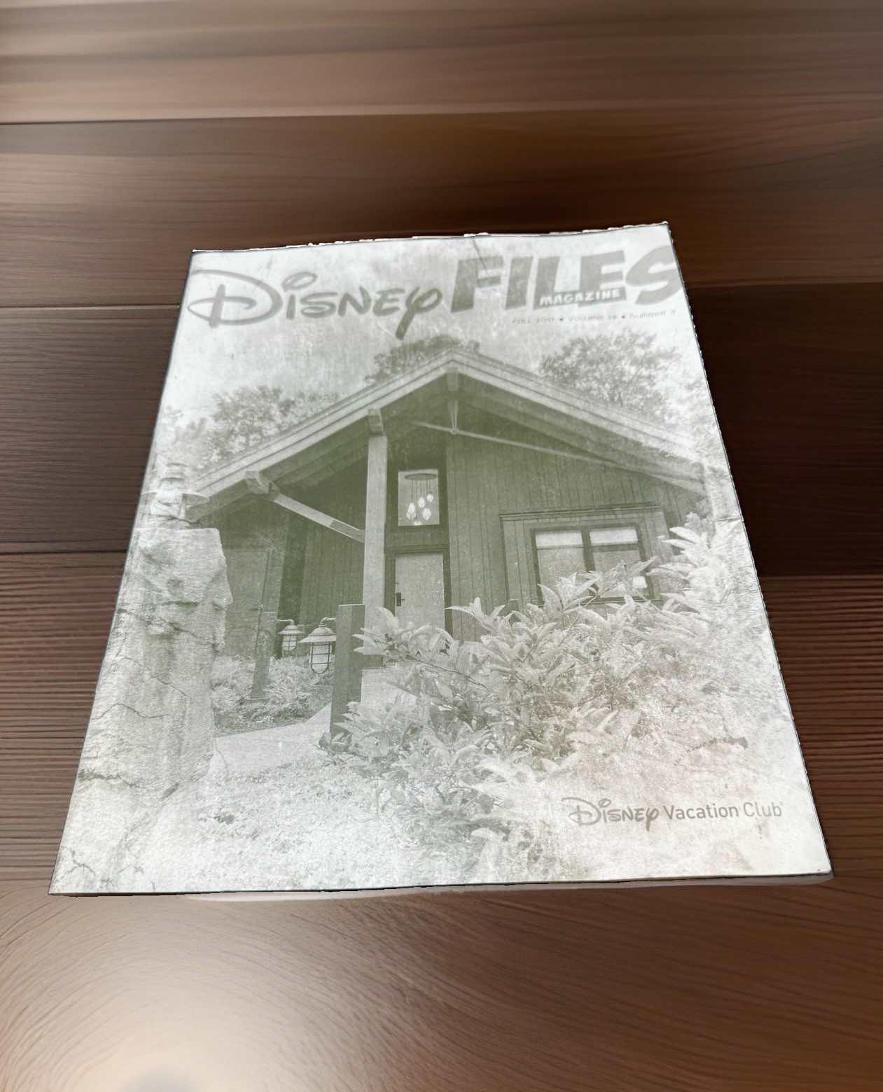 Disney Files Magazine Fall 2017 Volume 26 Number 3 DVC Cabins @ Copper Creek NEW