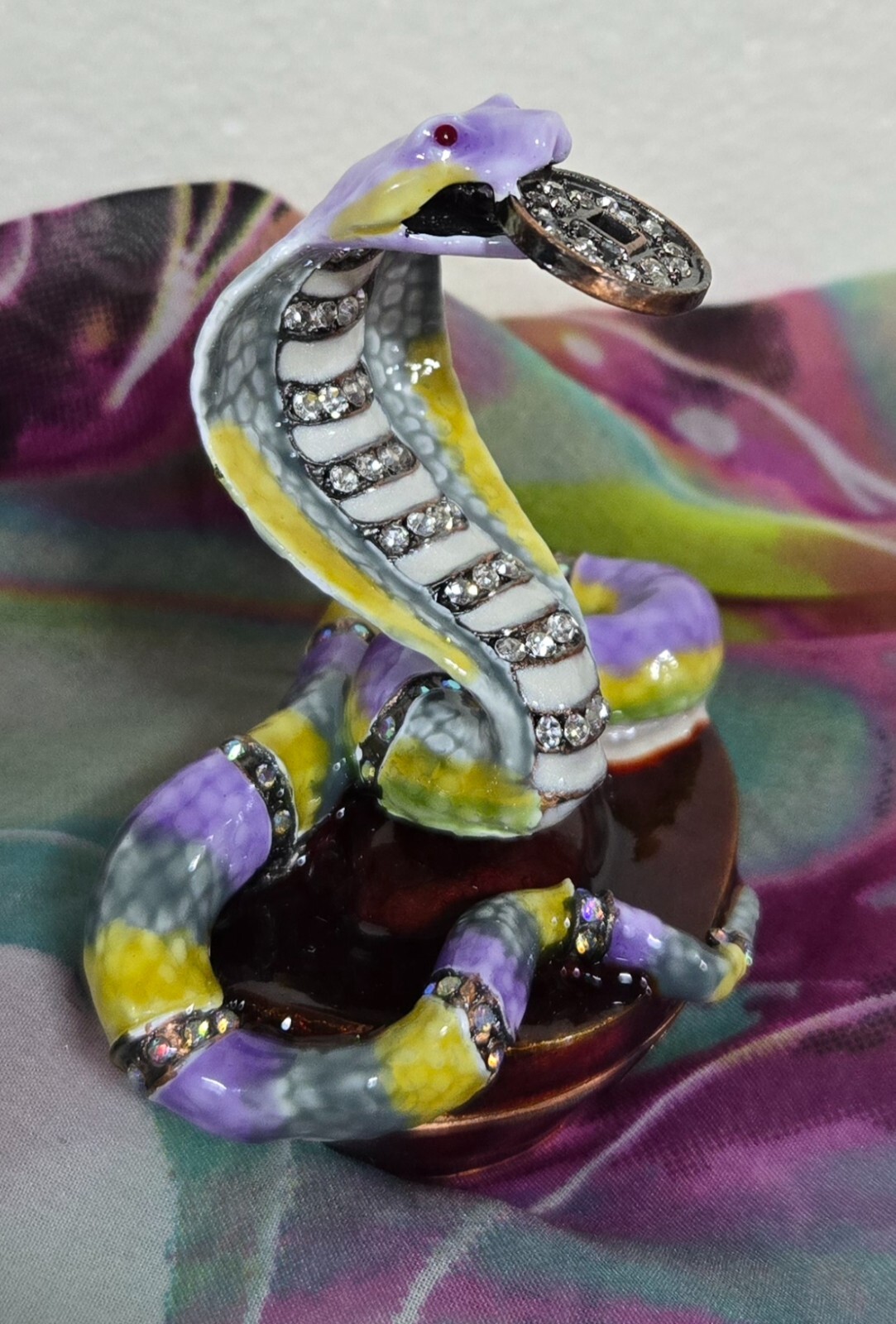 Trinket Box Bejeweled Snake Hinged Metal Enamel Crystals Coin In Mouth Wealth Trinket Box Bejeweled Snake Hinged Metal Enamel Crystals Coin In Mouth Wealth