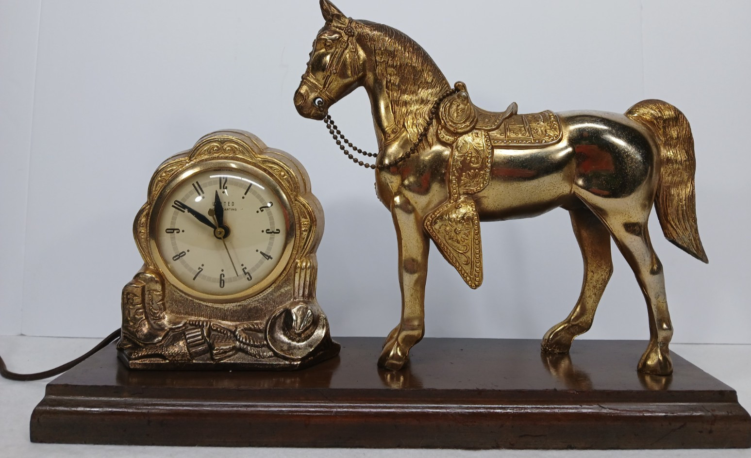 GORGEOUS 1950S UNITED CLOCK CO. BRONZE HORSE ELECTRIC CLOCK COWBOY WESTERN WORKS